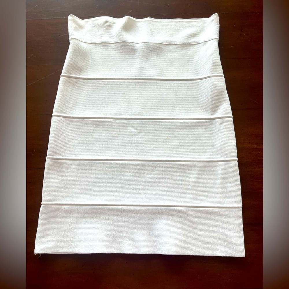 BCBG bandage skirt
